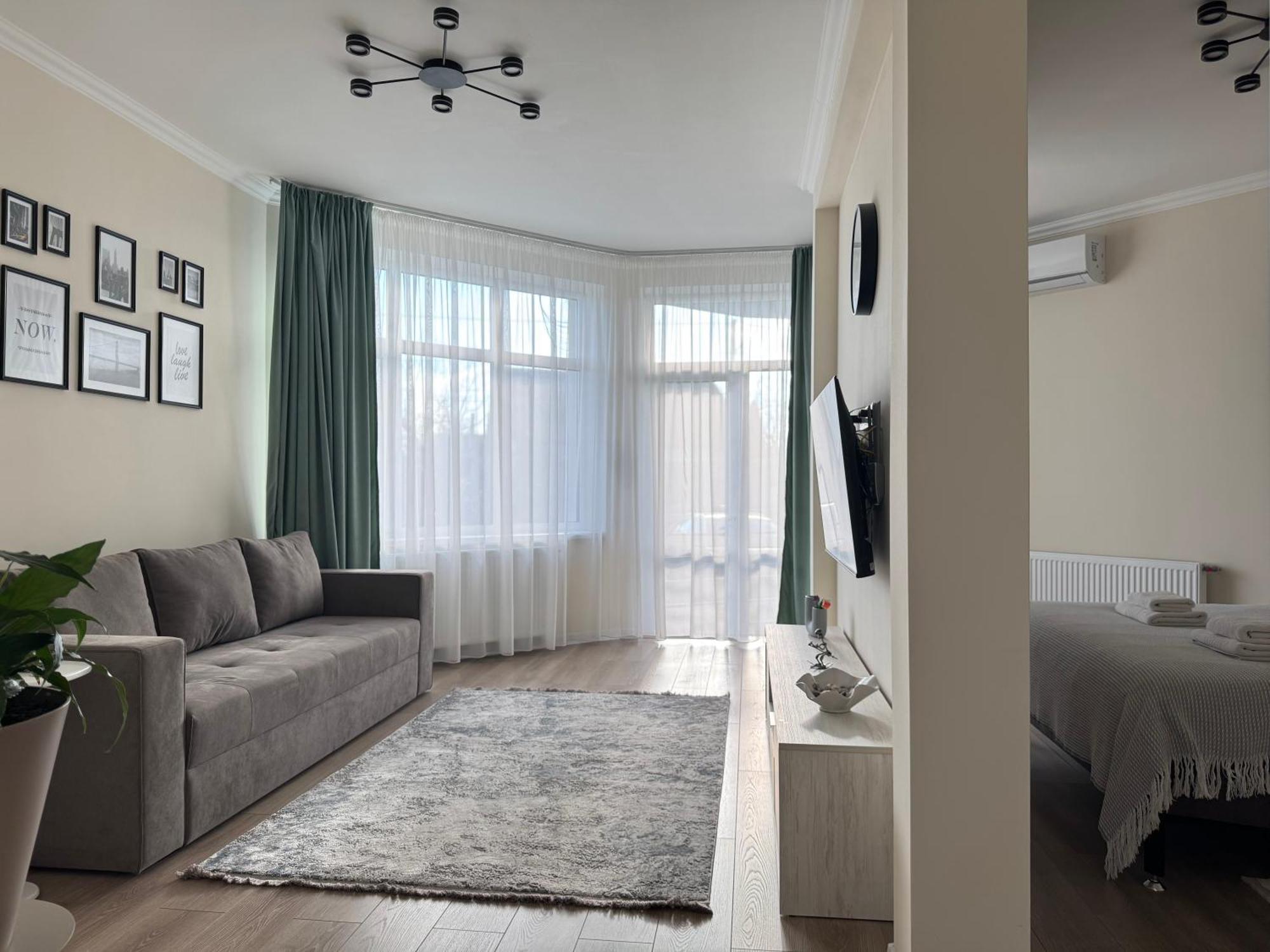 Авіа Apartment Uzhhorod Exterior photo
