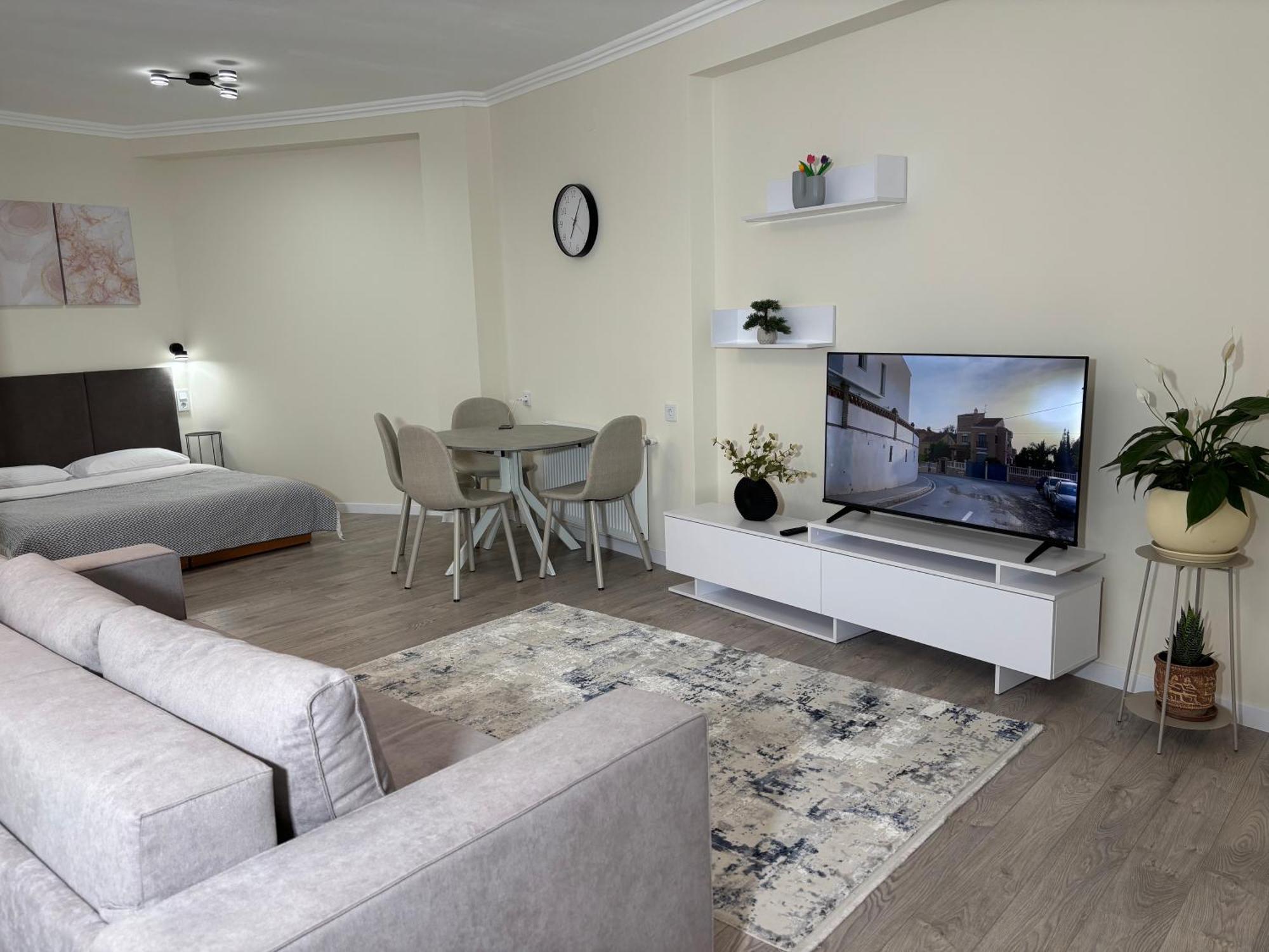 Авіа Apartment Uzhhorod Exterior photo